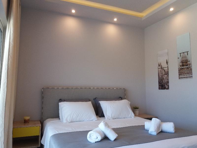 Sunny Place Resort Кранидион Экстерьер фото